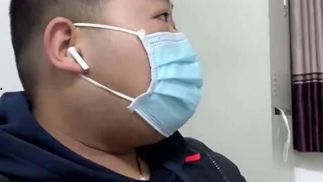 女子爆料被教练骚扰视频,健身房教练涉嫌骚扰,视频曝光引发热议 第3张 女子爆料被教练骚扰视频,健身房教练涉嫌骚扰,视频曝光引发热议 第3张